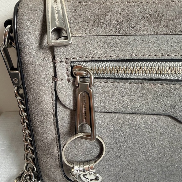 Rebecca Minkoff Gray Suede Crossbody Bag w/ Chain Strap & Heart Charm - Picture 4 of 10